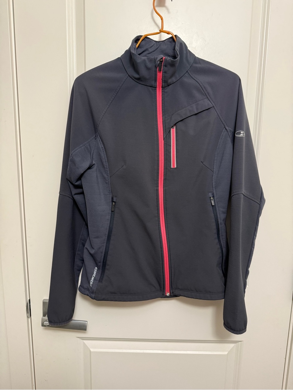 Icebreaker Merino GT Women's Softshell Jacket in size S